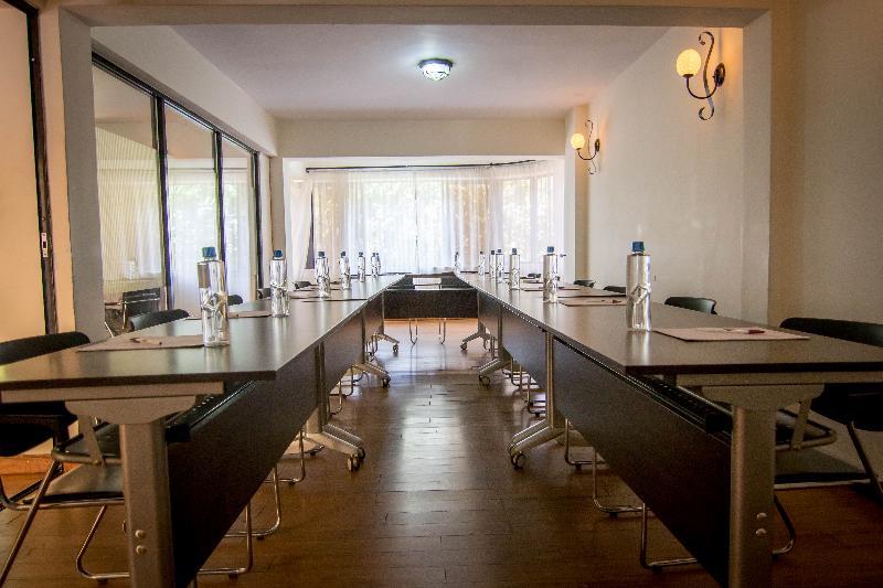 Wasini All Suite Hotel Nairobi Ngoại thất bức ảnh
